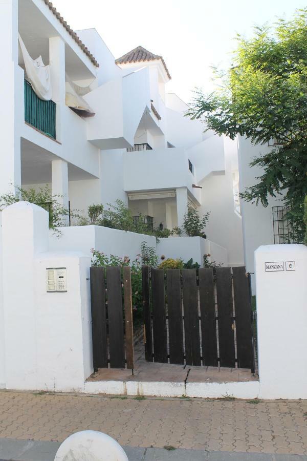 איסלה כריסטינה Apartamento En Urbanizacion Hacienda Golf Islantilla מראה חיצוני תמונה